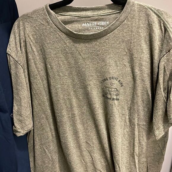 Matte grey green t shirt - Picture 1 of 3